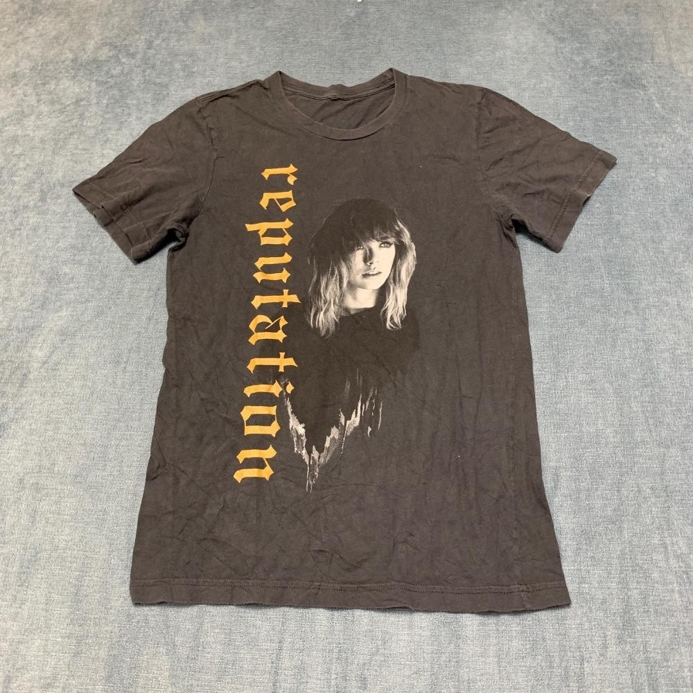 Taylor Swift Reputation Stadium Tour T-Shirt Women S/M Black Concert Merch Print